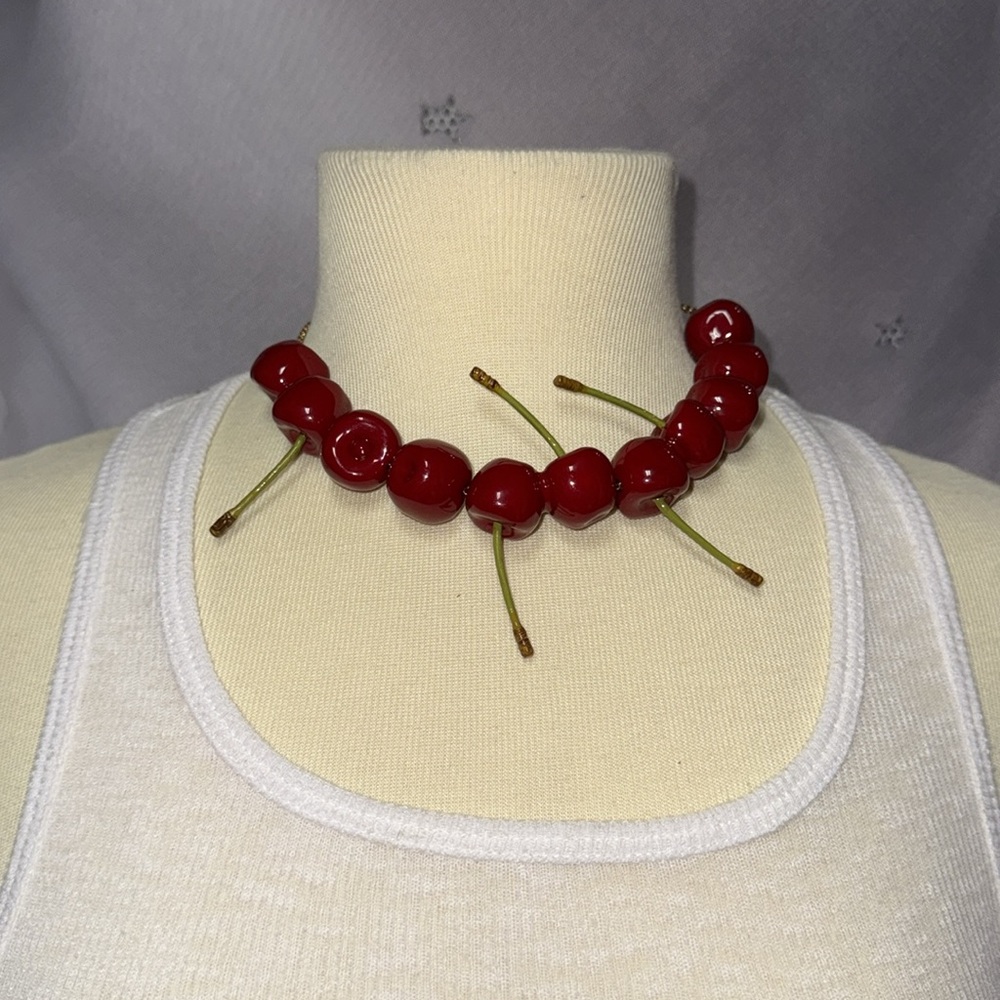 JACQUEMUS cherry necklaces - Picture 1 of 16